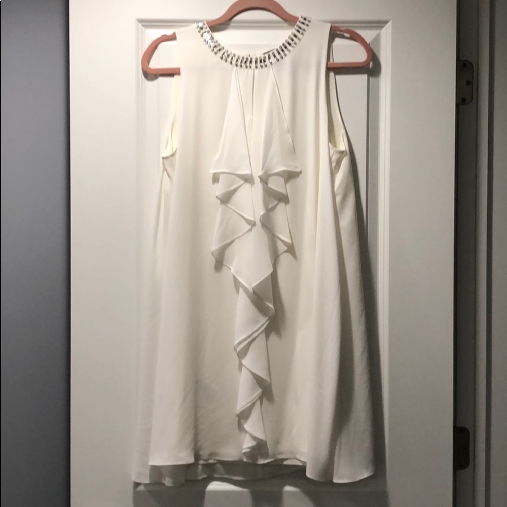 White flowy BCBG MaxAzria dress